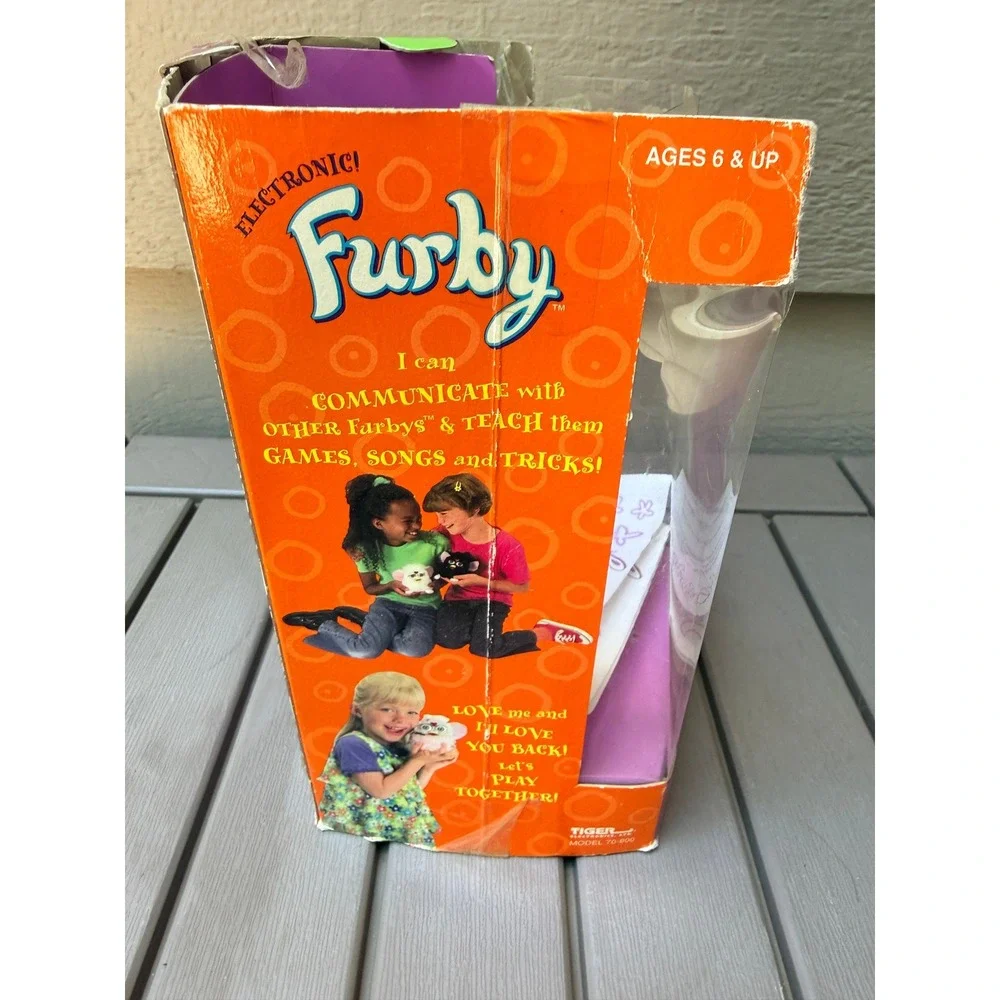 Vintage 1998 Tiger Electronics Furby Grey White Model 70-800 Original Box Tags Q